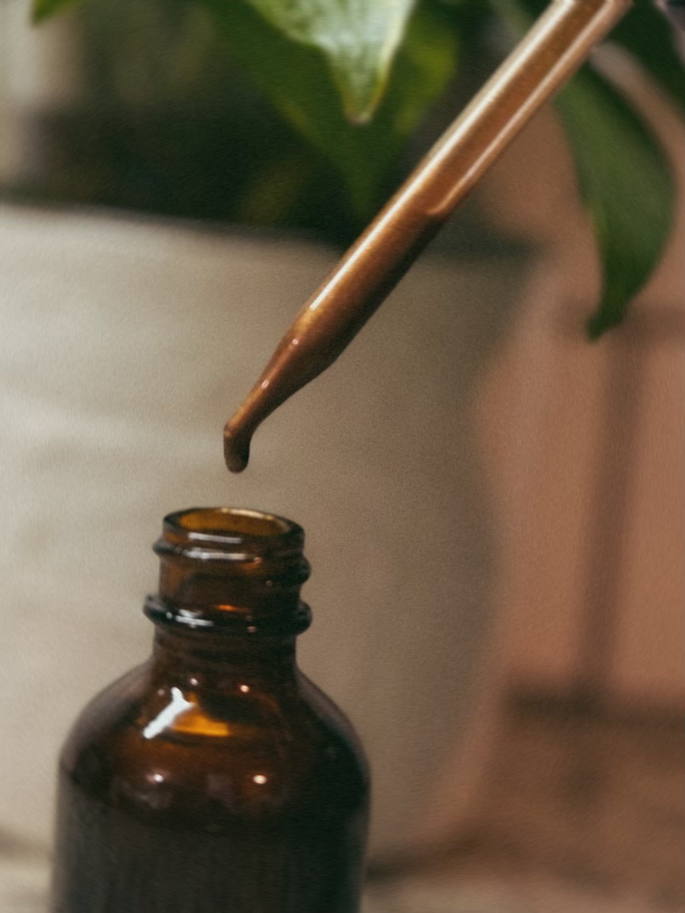 Golden Hour: SUNLESS Bronzing Oil