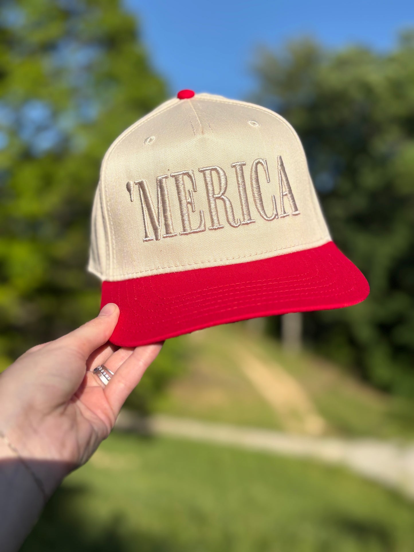 ‘Merica tone puff hat